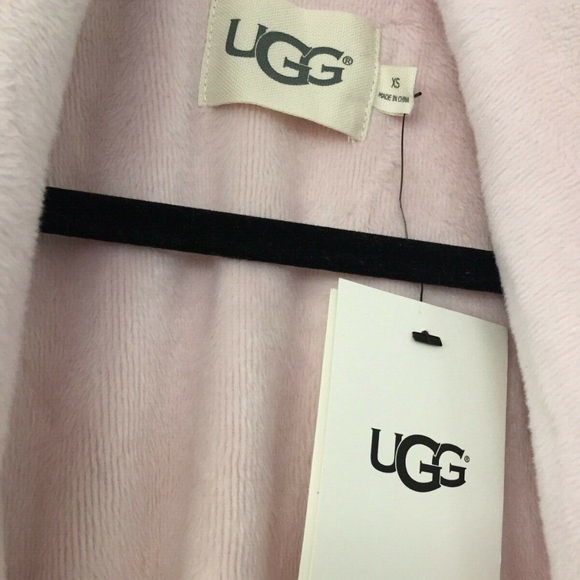 ❌SOLD❌Ugg Duffield fleece lined wrap belted robe - Picture 7 of 8